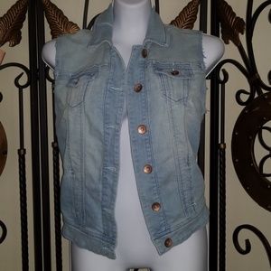 Light Jean vest
